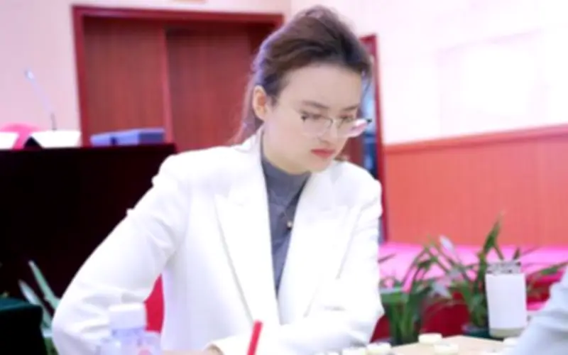 Đường Đan - 'Nữ tướng' cờ tướng gây chấn động tại Ngũ Dương Bôi