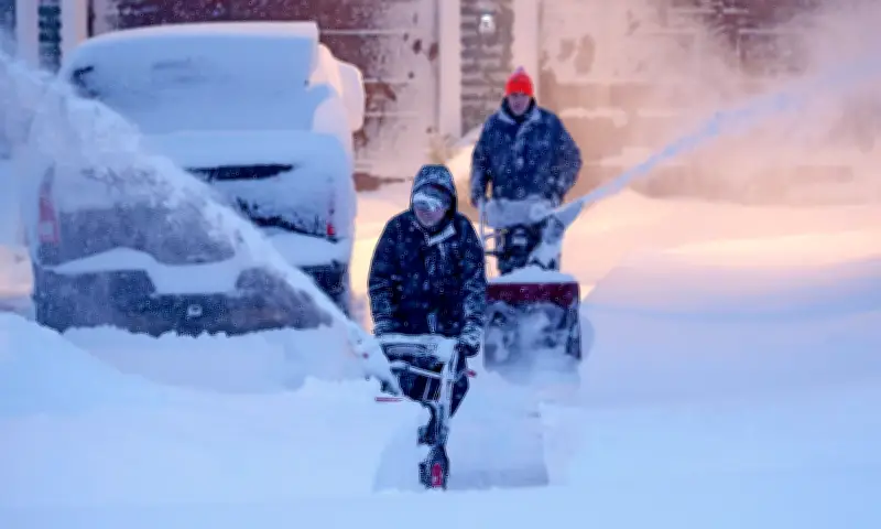 Đông Bắc Mỹ Tê Liệt Trong 'Sa Mạc Trắng', Hàng Nghìn Chuyến Bay Hủy
