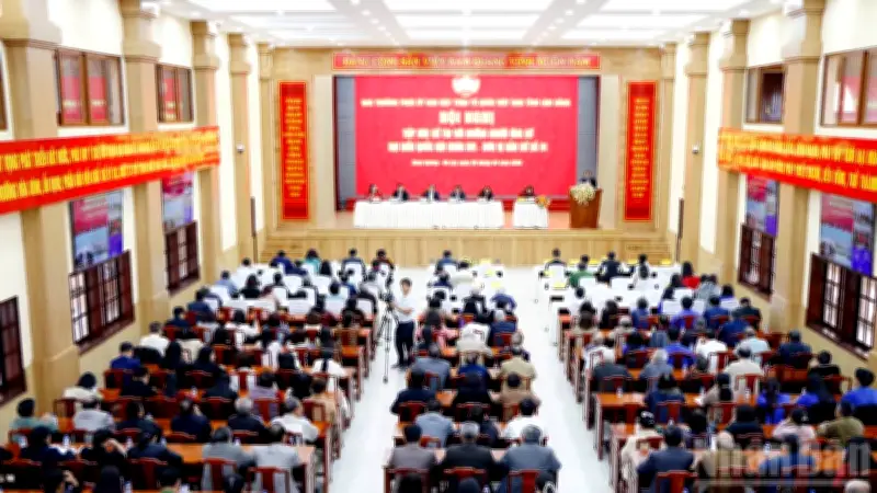 Ứng Cử Viên Quốc Hội Khóa XVI Cam Kết Hành Động Trước Cử Tri Lâm Đồng