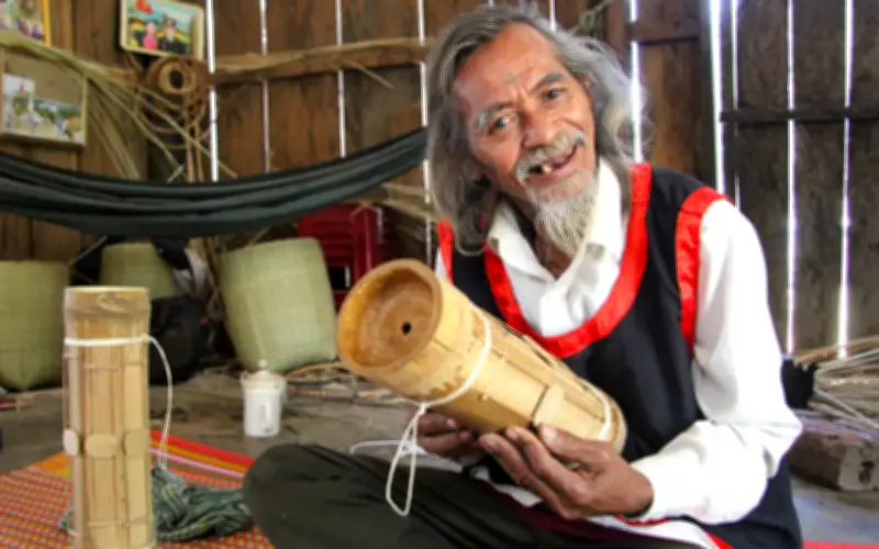 Ông Chamalea Âu - Nguồn Cảm Hứng Bất Tử Cho 'Giấc Mơ Chapi' Của Nhạc Sĩ Trần Tiến