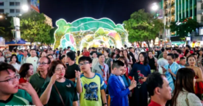 Đường Hoa Nguyễn Huệ 2026 Thu Hút Hơn 1,8 Triệu Lượt Khách, Ghi Dấu 23 Năm Thành Công