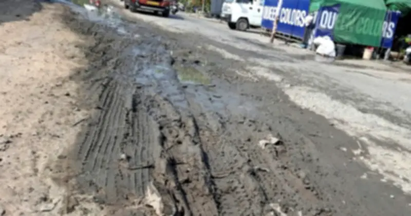 Đường Lê Đức Anh và Lê Hải Phụng xuống cấp nghiêm trọng, tiềm ẩn nguy cơ tai nạn