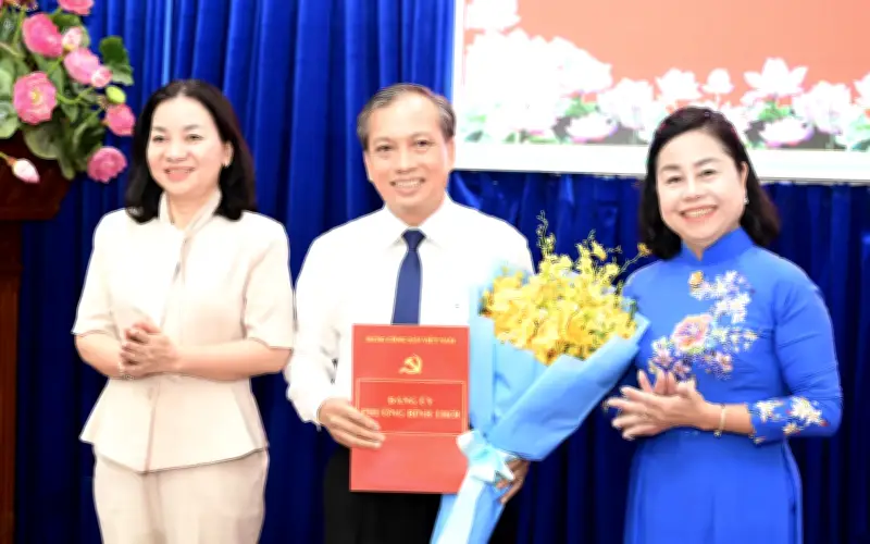 Ông Nguyễn Văn Đạt Nhận Chức Phó Bí Thư Đảng Ủy Phường Bình Thới Tại TP.HCM