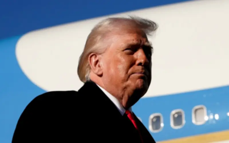 Ông Trump Chỉ Đạo Giải Mật Hồ Sơ Người Ngoài Hành Tinh Sau Khi Chỉ Trích Ông Obama