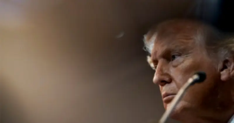 Ông Trump chỉ trích Tòa án Tối cao, cảnh báo dùng công cụ thuế và cấp phép mạnh hơn