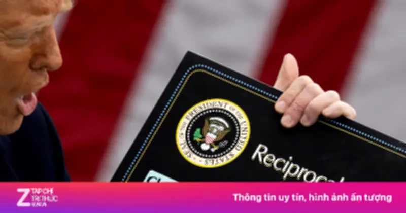 Ông Trump Áp Thuế 10% Toàn Cầu Giữa Áp Lực Hoàn Trả 175 Tỷ USD Sau Phán Quyết Tòa Tối Cao