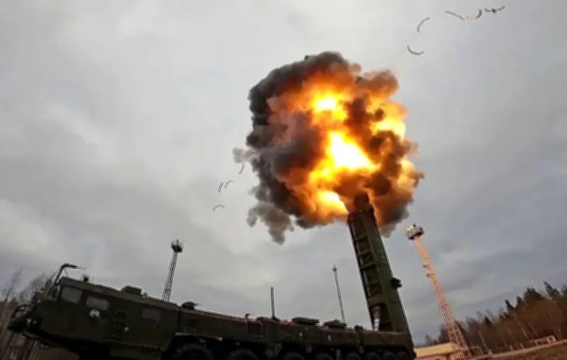 Nga Cảnh Báo Estonia Về Vũ Khí Hạt Nhân Khi NATO Thảo Luận Mở Rộng Răn Đe