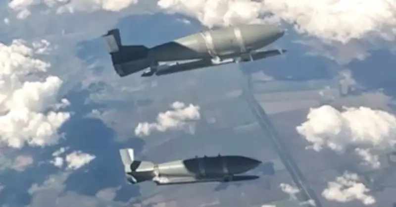 Nga nâng cấp bom lượn UMPB-5: Vũ khí tầm xa đe dọa chiến trường hiện đại