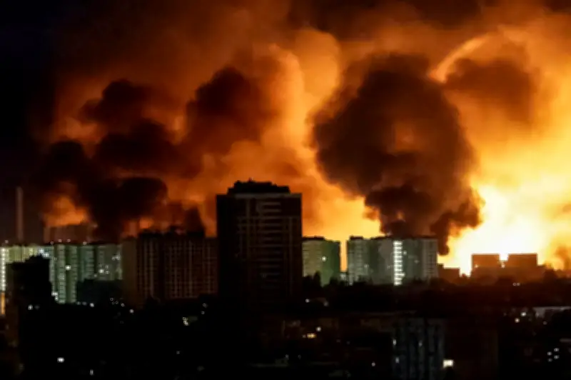 Nga tuyên bố tấn công trả đũa Kiev bằng UAV, Ukraine lập kỷ lục tầm xa