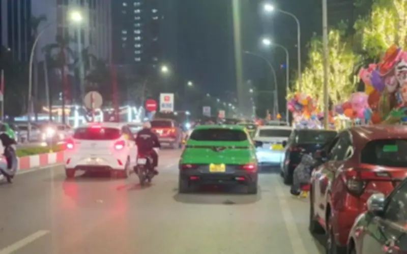 Nghệ An: Hơn 4.700 ô tô đăng ký mới đầu năm 2026, áp lực giao thông gia tăng