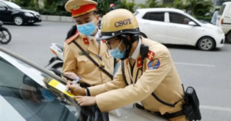 Nghị Định 168 Siết Phạt Nghiêm: Đi Ngược Chiều Ô Tô Phạt 40 Triệu, Xe Máy 14 Triệu