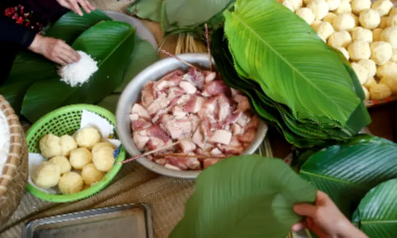 Người bệnh thận ăn Tết an toàn: Lưu ý từ mâm cỗ truyền thống đến lời khuyên chuyên gia