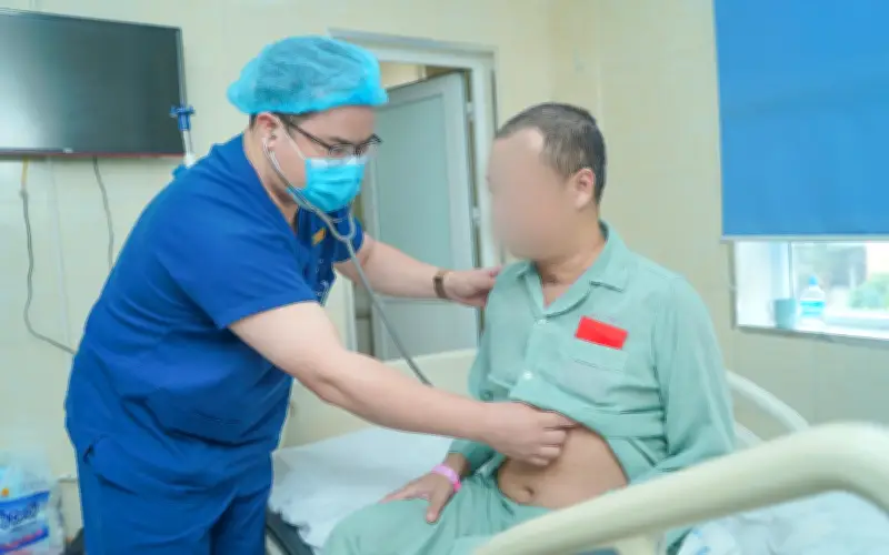Người đàn ông 47 tuổi ở Hà Nội được cứu sống ngoạn mục sau ngừng tim 50 phút