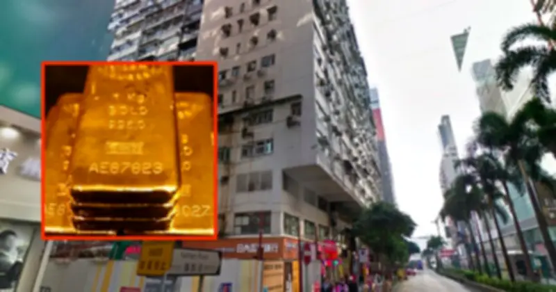 Người đàn ông Hồng Kông bị lừa 132,7 triệu đồng khi mua vàng, nhận về hai bao cát