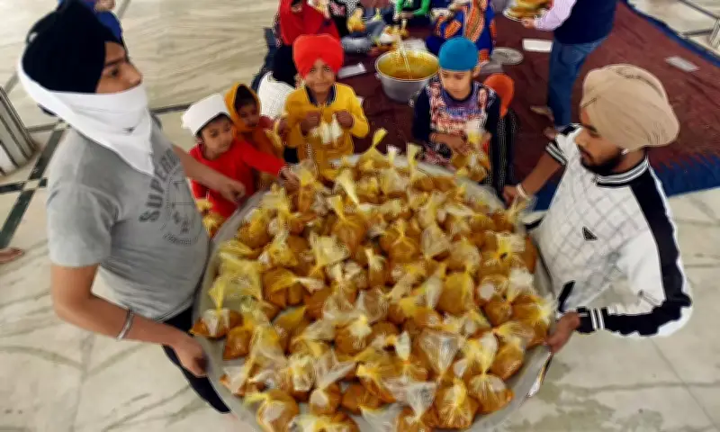 Ngôi đền phục vụ hàng nghìn bữa ăn miễn phí mỗi ngày tại Ấn Độ