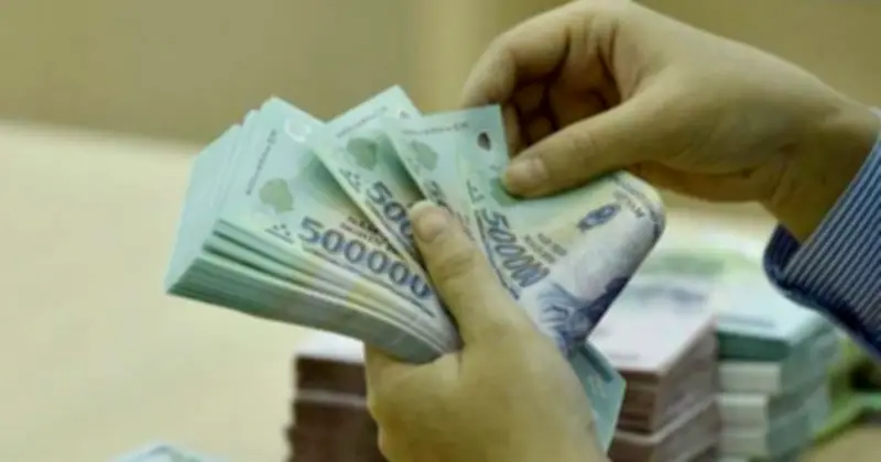 Ngân hàng đua nhau ưu đãi tiền gửi tháng 2/2026: Lì xì tiền mặt, quà tặng hấp dẫn
