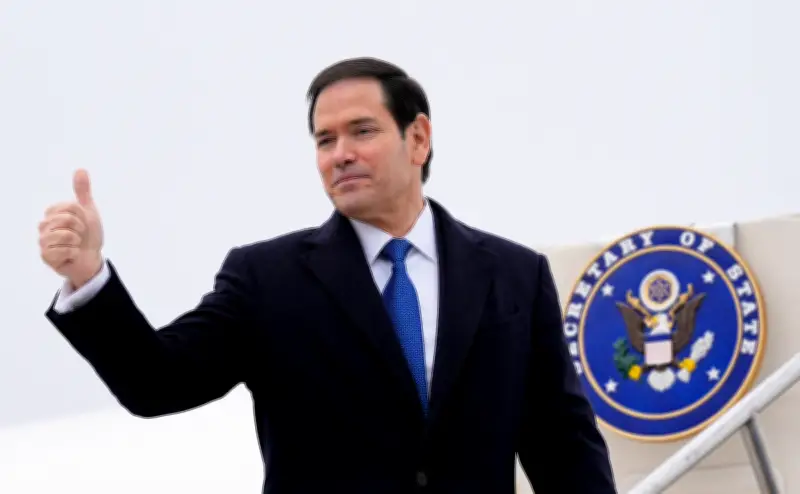 Ngoại trưởng Mỹ chúc Tết Nguyên đán, Mỹ-Hung ký thỏa thuận hạt nhân dân sự