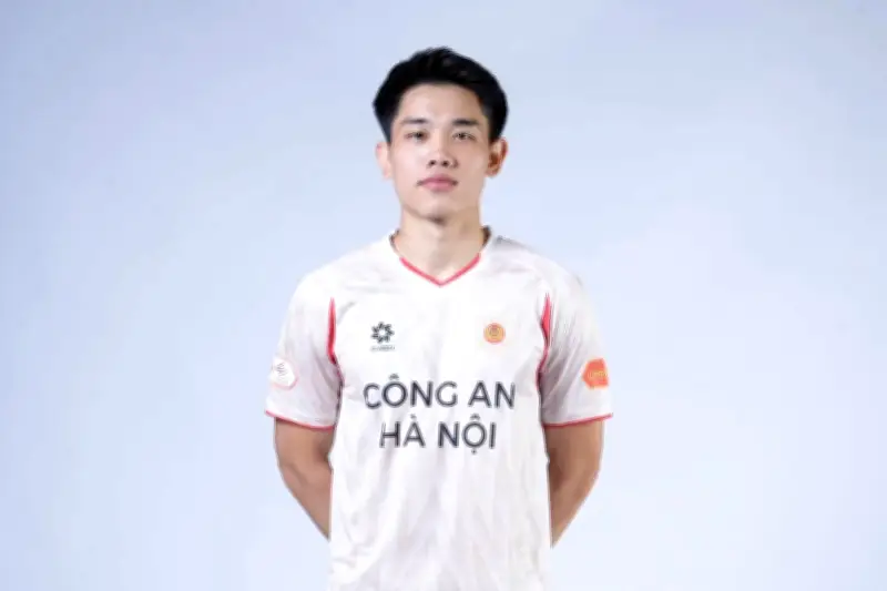 Nguyễn Đình Bắc: Từ Vua phá lưới U23 châu Á đến cầu thủ xuất sắc nhất Việt Nam 2025