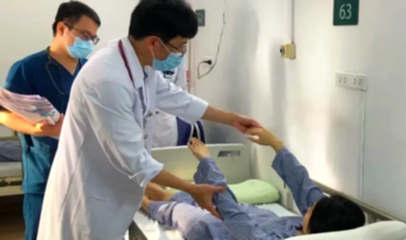 Nguyên tắc '3 không' giúp phòng ngừa đột quỵ trong dịp Tết Nguyên đán