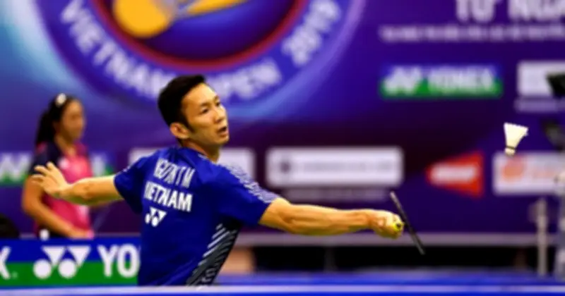 Nguyễn Tiến Minh tranh vé vào vòng chính giải cầu lông Singapore từ vòng loại