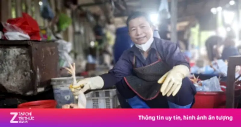 Ngày 29 Tết: 'Ngày vàng' của những người làm nghề thịt gà thuê tại Bắc Ninh