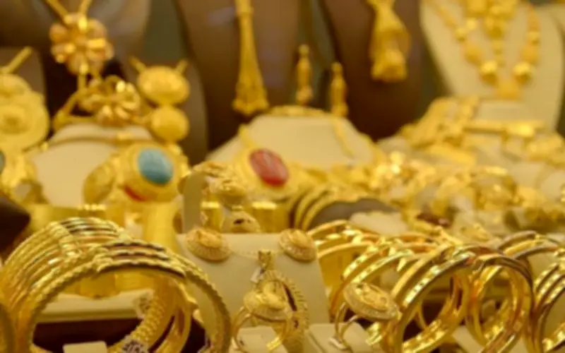 Ngày Vía Thần Tài: Chuyên Gia Bật Mí Có Nên Đi Bán Vàng Hay Không?