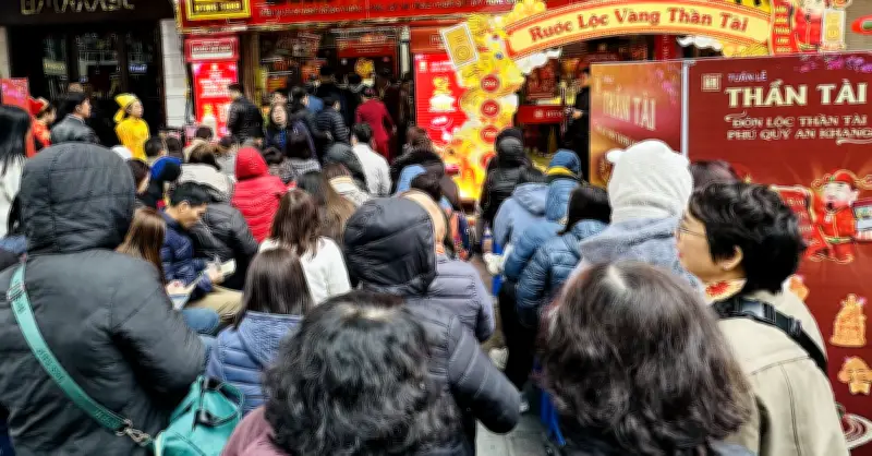 Ngày Vía Thần Tài: Chuyển từ mua vàng cầu may sang gửi tiết kiệm sinh lời