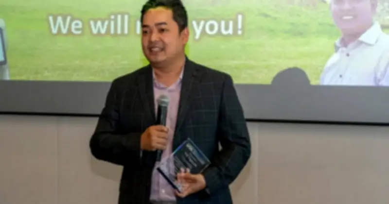 Nhà khoa học Việt phát triển vỏ điện thoại sinh học, tái chế smartphone cũ thành camera giám sát môi trường