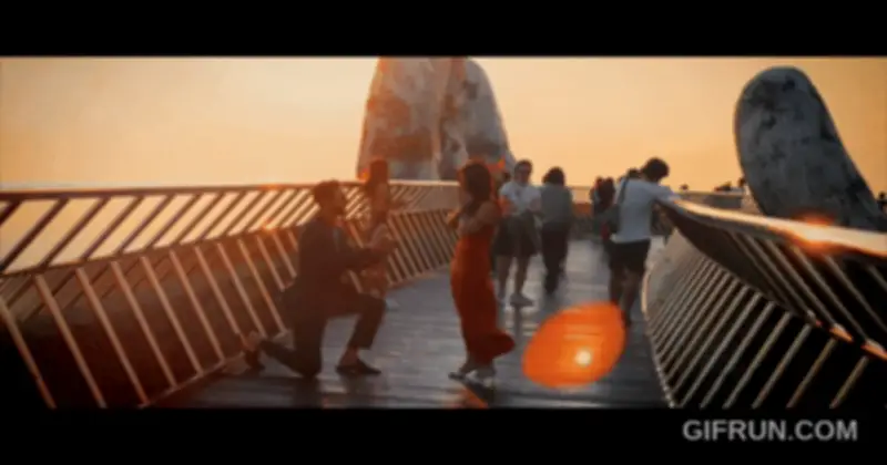 Nhà văn Mỹ nuối tiếc rời Việt Nam sau chưa đầy một tuần, tiết lộ lý do sống 'sướng như vua'