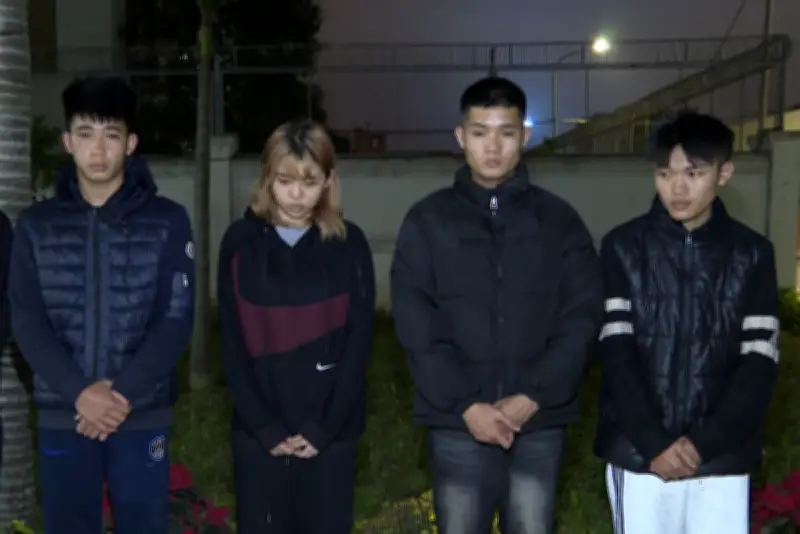 Nhóm Thanh Niên Chặn Đường, Đâm Chết Người Sau Khi Tan Cuộc Nhậu