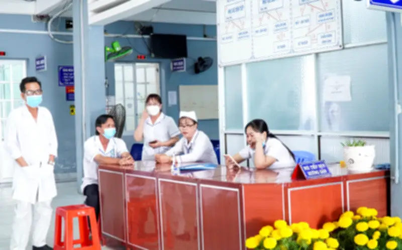 Nhân viên y tế Cà Mau lao đao vì nợ lương, Tết đến vẫn chưa sắm sửa