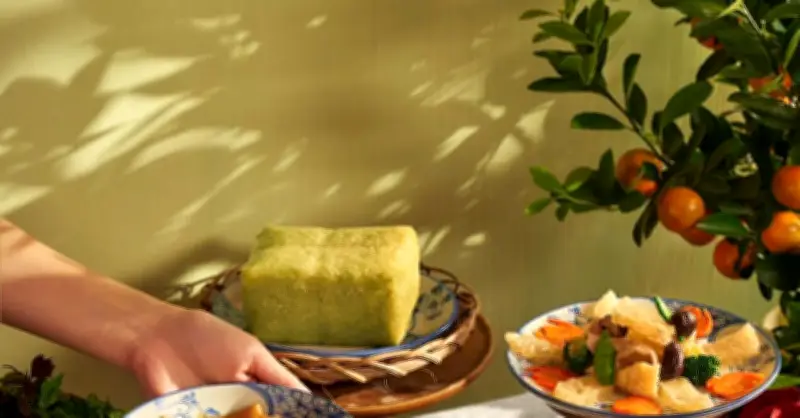 Những Người Cần Thận Trọng Khi Thưởng Thức Bánh Chưng Ngày Tết