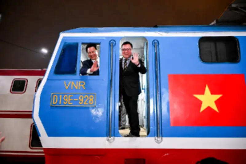 Những Người Giữ Nhịp Đường Ray Trong Đêm Giao Thừa Tết Bính Ngọ 2026