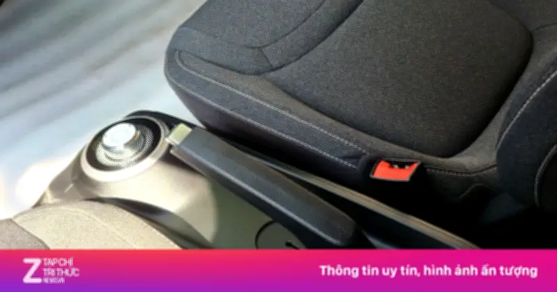 Những tính năng ôtô cũ vô tình trở thành 'lớp bảo mật' chống trộm hiệu quả