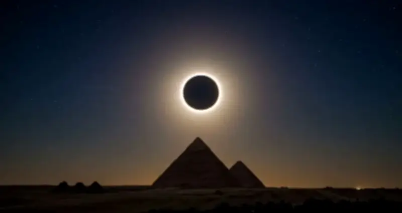 Nhật thực toàn phần 2026: Cơ hội vàng cho du lịch thiên văn tại Ai Cập
