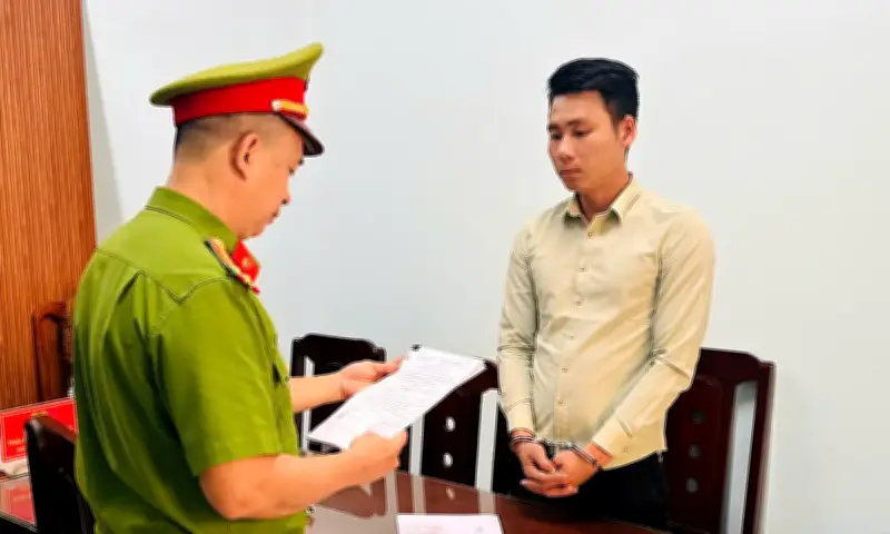 Đà Nẵng: Bẻ khóa điện thoại trộm cắp, chiếm đoạt 100 triệu đồng để chơi game