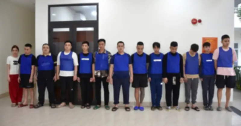 Đà Nẵng triệt phá đường dây lừa đảo 100 tỉ đồng giả mạo ngân hàng xuyên quốc gia