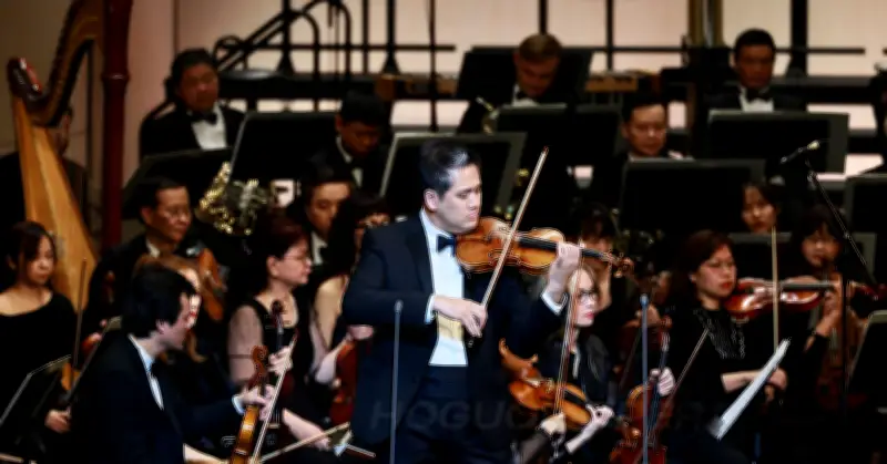 NSND Bùi Công Duy đạo diễn tổ khúc 'Loan Thắng' hòa nhạc chào năm mới