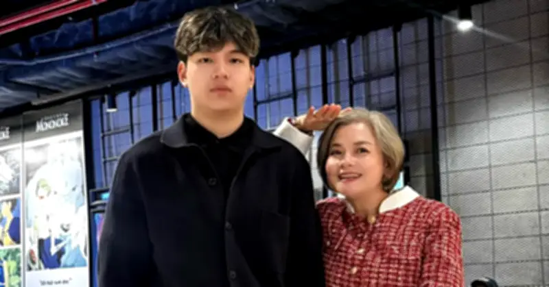 NSND Thu Quế khoe con đen vâu, Hoàng Thủy Linh lãng mạn ngày 21/2