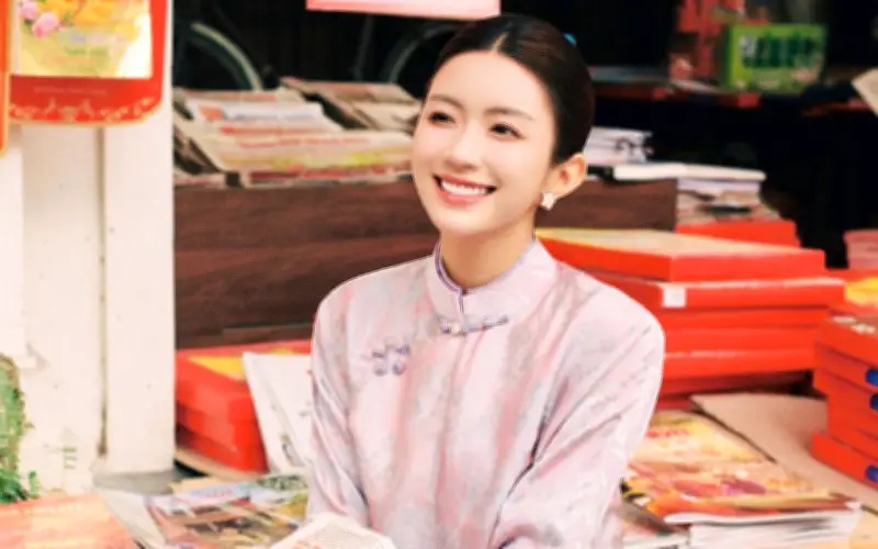 NSƯT Chí Trung Gây Thương Nhớ Với Áo Dài Tết 2026, Cháu Đầu Tiên Đã Lớn