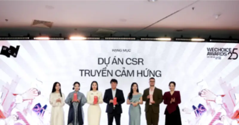 Nutifood nhận giải WeChoice Awards 2025 với dự án Cầu đi bộ qua sông Sài Gòn