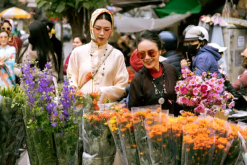 Áo Dài Gấm Lụa Cao Minh Tiến: Cổ Điển Giao Thoa Hiện Đại Trong Mùa Xuân Mới