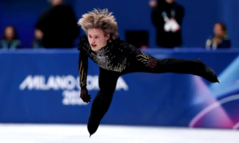 Áp Lực Đè Nặng, 'Thần Trượt Băng' Mỹ Thất Bại Thảm Hại Tại Olympic Mùa Đông Italy