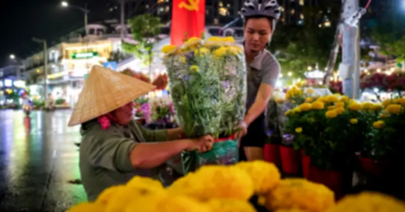 Áp lực Tết: Khi ngày sum vầy trở thành gánh nặng tâm lý và xã giao