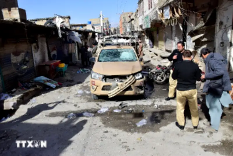 Pakistan Hứng Chịu Vụ Đánh Bom và Đấu Súng, Nhiều Nhân Viên An Ninh Thiệt Mạng