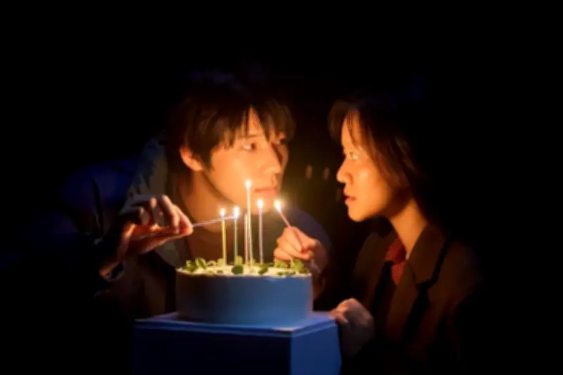 Pavane: Hành Trình Trưởng Thành Rạng Rỡ Của Ba Người Trẻ Trong Tình Yêu Và Thương Tổn