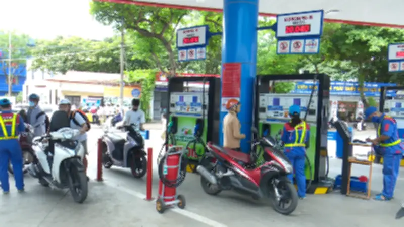 Giá xăng dầu dự báo tăng nhẹ trong kỳ điều hành ngày 12/2