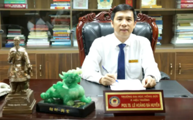 PGS.TS Lê Hoằng Bá Huyền Được Bổ Nhiệm Hiệu Trưởng Đại Học Hồng Đức