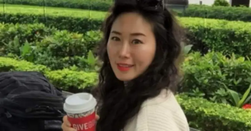 Phụ nữ 40+ cần chủ động tài chính: 5 bước để tuổi 50 không còn lo lắng