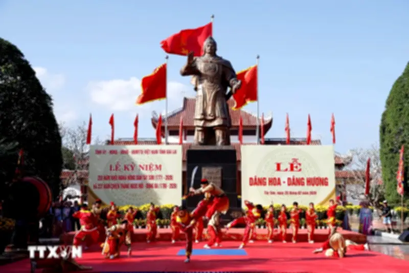 Phó Thủ tướng Hồ Quốc Dũng dự lễ kỷ niệm 255 năm Khởi nghĩa Tây Sơn tại Gia Lai